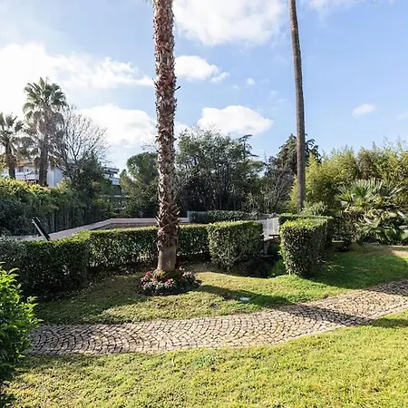 Cannes Elegant And Chic 2 Bedroom Apt With Pool